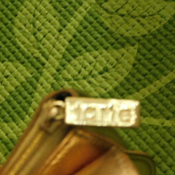 Cat Kitty Feline Metallic Golden Face Cosmetic Case Bag - Picture 2 of 5